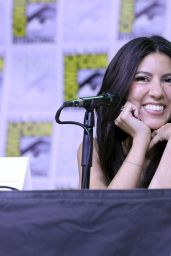 Beatriz Debuts Edginess at "Twisted Metal" Comic-Con