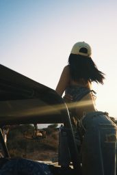 Becky G: Summer Style Sensation