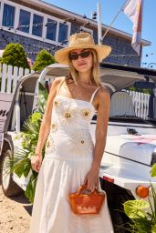 Charlotte Bickley Debuts Citrus Garden Glam at Bounce Beach – July 2025