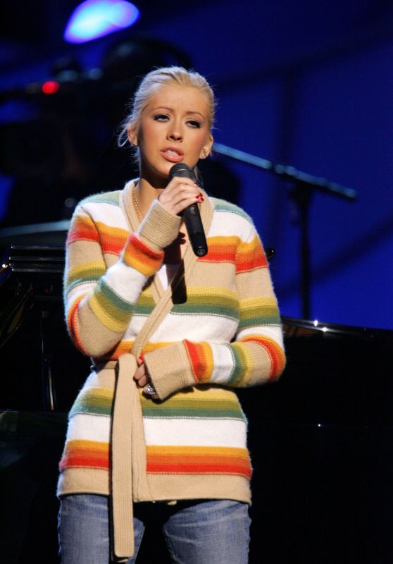 Christina Aguilera Rehearses in Striped Ease Ahead of 2006 Grammys