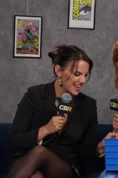 Dafne Keen & Sophie Nélisse: Redefining Power Chic at Comic-Con 2025