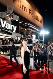 Dakota Johnson Receives KVIFF Honor in Velvet Mugler – Karlovy Vary 2025