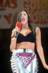 Dannii Minogue - Capital Radio Xmas Party 1991