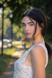 Deva Cassel Captivates at Jacquemus Menswear Show