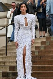Dua Lipa Embraces Avian Couture at Schiaparelli’s Paris Show June 2025
