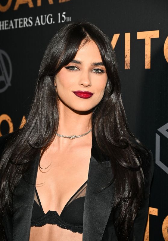 Elisha Herbert: "Witchboard" LA Screening — Goth Glamour