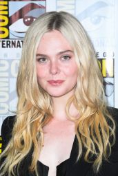 Elle Fanning Unveils Whiplash Chic at 2025 Comic-Con Panel