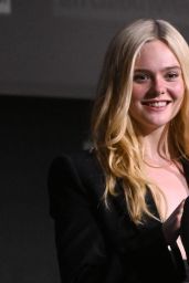 Elle Fanning Unveils Whiplash Chic at 2025 Comic-Con Panel