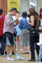 Emilia Jones & Ben Hardy Catch Sabrina Carpenter at Hyde Park, July 6, 2025