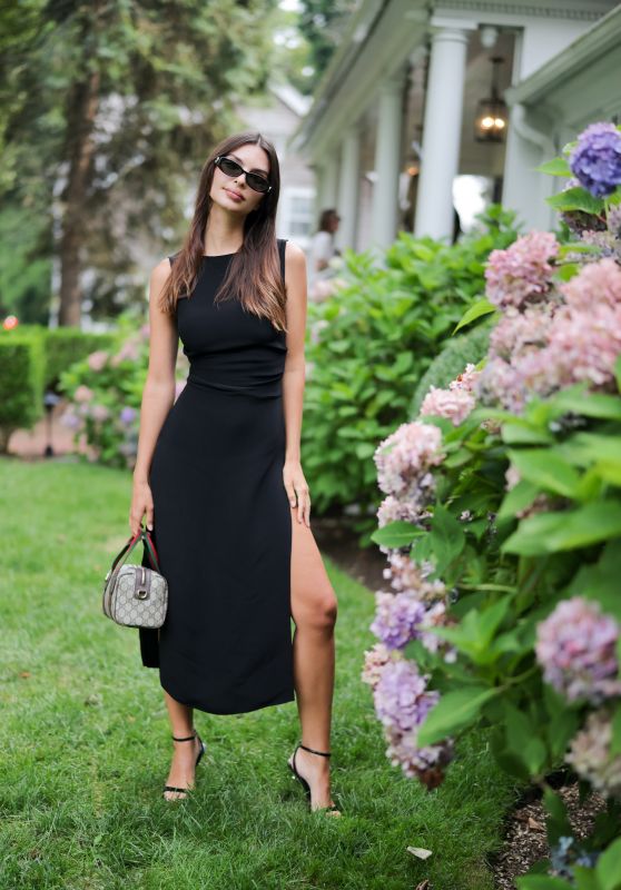 Emily Ratajkowski Emily Ratajkowski