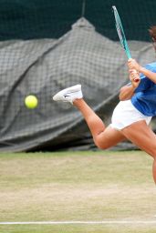 Emma Raducanu Serves Up Smiles at Wimbledon Practice 07.02.2025