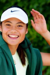 Emma Raducanu Swaps Racquets for Soccer Ball at Wimbledon