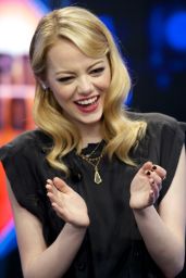 Emma Stone Brings Edgy Chic to "El Hormiguero" in Madrid