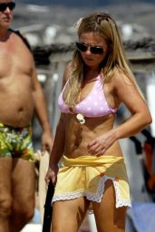 Geri Halliwell’s Riviera Radiance, Bikini Edition