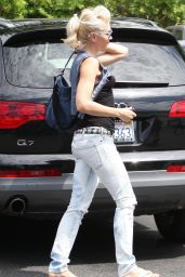 Gwen Stefani Channels Off-Duty Edge While Shopping in Beverly Hills