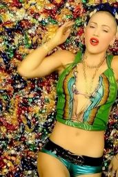 Gwen Stefani’s Candy-Coated Couture in “Luxurious” – 2004