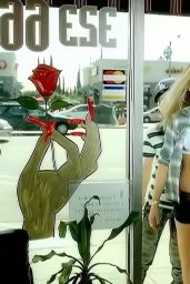 Gwen Stefani’s Candy-Coated Couture in “Luxurious” – 2004