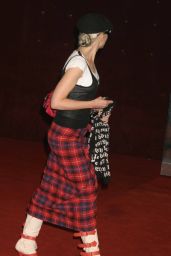 Gwen Stefani Steps Out for 
