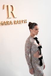 Hailee Steinfeld Attends Tamara Ralph Couture Show in Paris