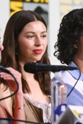 Hermione Corfield Unveils Pragmatic Chic at Comic-Con