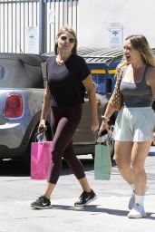Hilary Duff Flaunts Tennis Chic in Los Angeles
