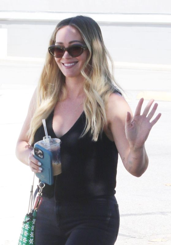 Hilary Duff Radiates Casual Charm at Joan’s on Third – LA, July 9, 2025