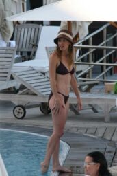 Hilary Swank black bikini Italy 2007