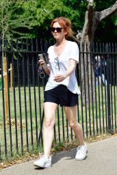 Isla Fisher Steps Out in London in Casual Summer Whites