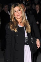 Jennifer Aniston Elevates NYC Street Style