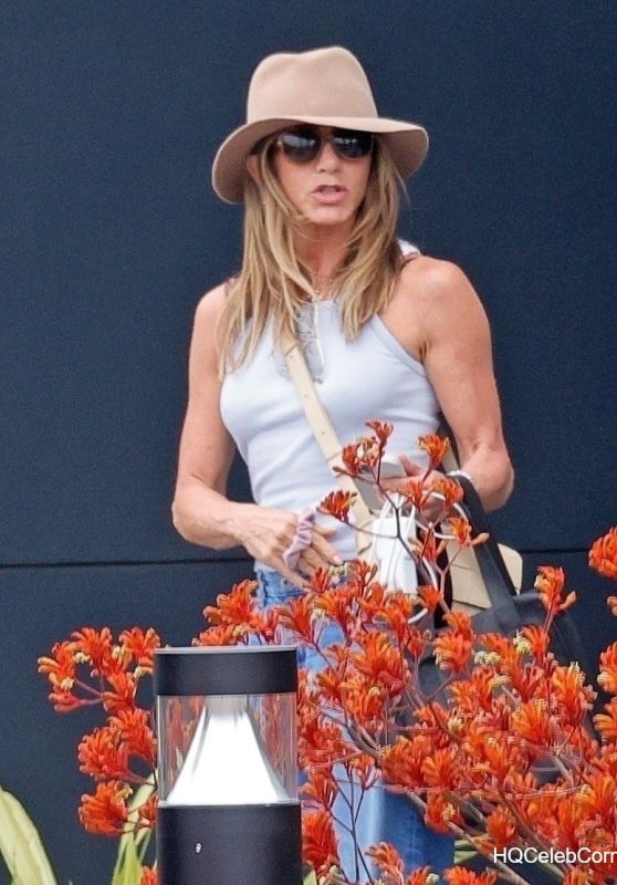 Jennifer Aniston Flaunts Sculpted Arms After Spain Getaway