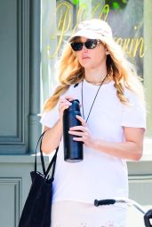 Jennifer Lawrence Layers Lace Over Linen in NYC Street Style Moment – July 2025
