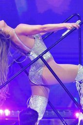 Jennifer Lopez Unleashes Crystal Couture at Madrid’s Movistar Arena