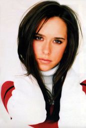 Jennifer Love Hewitt’s Teen Dream Redux – 1997 Photoshoot Flashback