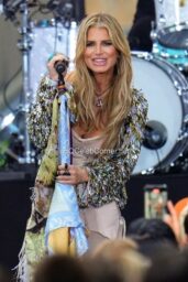 Jessica Simpson Performs on NBC's 'Today,' NYC