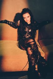 Jessie Murph Unveils Raw Edge for TMRW Magazine