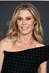 Julie Bowen Attends "Happy Gilmore 2" Premiere in New York