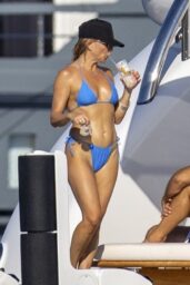 Kate Hudson Charms in Blue Bikini on Ibiza Yacht