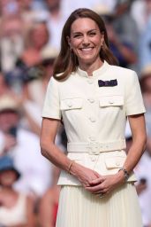 Kate Middleton Attends Wimbledon Final in Structured Self-Portrait Chic