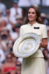 Kate Middleton Attends Wimbledon Final in Structured Self-Portrait Chic