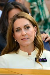 Kate Middleton Attends Wimbledon Final in Structured Self-Portrait Chic
