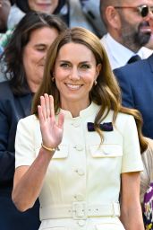 Kate Middleton Attends Wimbledon Final in Structured Self-Portrait Chic
