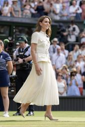 Kate Middleton Attends Wimbledon Final in Structured Self-Portrait Chic