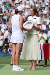 Kate Middleton Attends Wimbledon Final in Structured Self-Portrait Chic