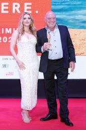 Katheryn Winnick Debuts Lace-White Elegance at Italian Global Series Festival