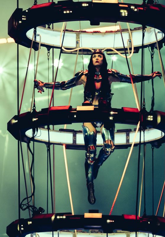 Katy Perry Electrifies Denver with Sci-Fi Spectacle