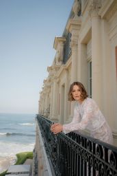 Keira Knightley’s Biarritz Lace: A Chanel Conundrum