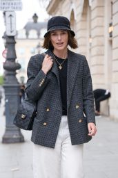 Keira Knightley’s Parisian Prowl: Effortless Chic in the City of Lights