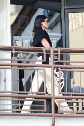Kendall Jenner Commands Casual Chic at Sushi Park