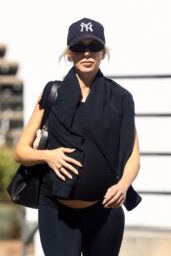 Kimberly Stewart Cradles Baby Bump Leaving Forma Pilates – LA 2025