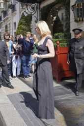 Kirsten Dunst Debuts Parisian Polish, July 8, 2025